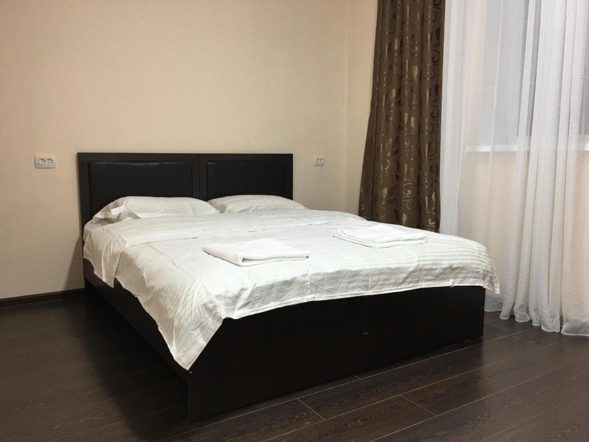Adi Hotel Bisjkek Eksteriør bilde